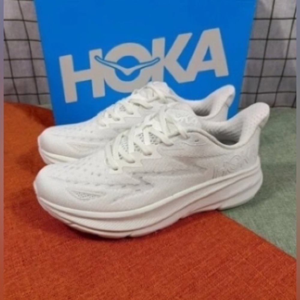 Hoka Women's Cream Athletic Shoes